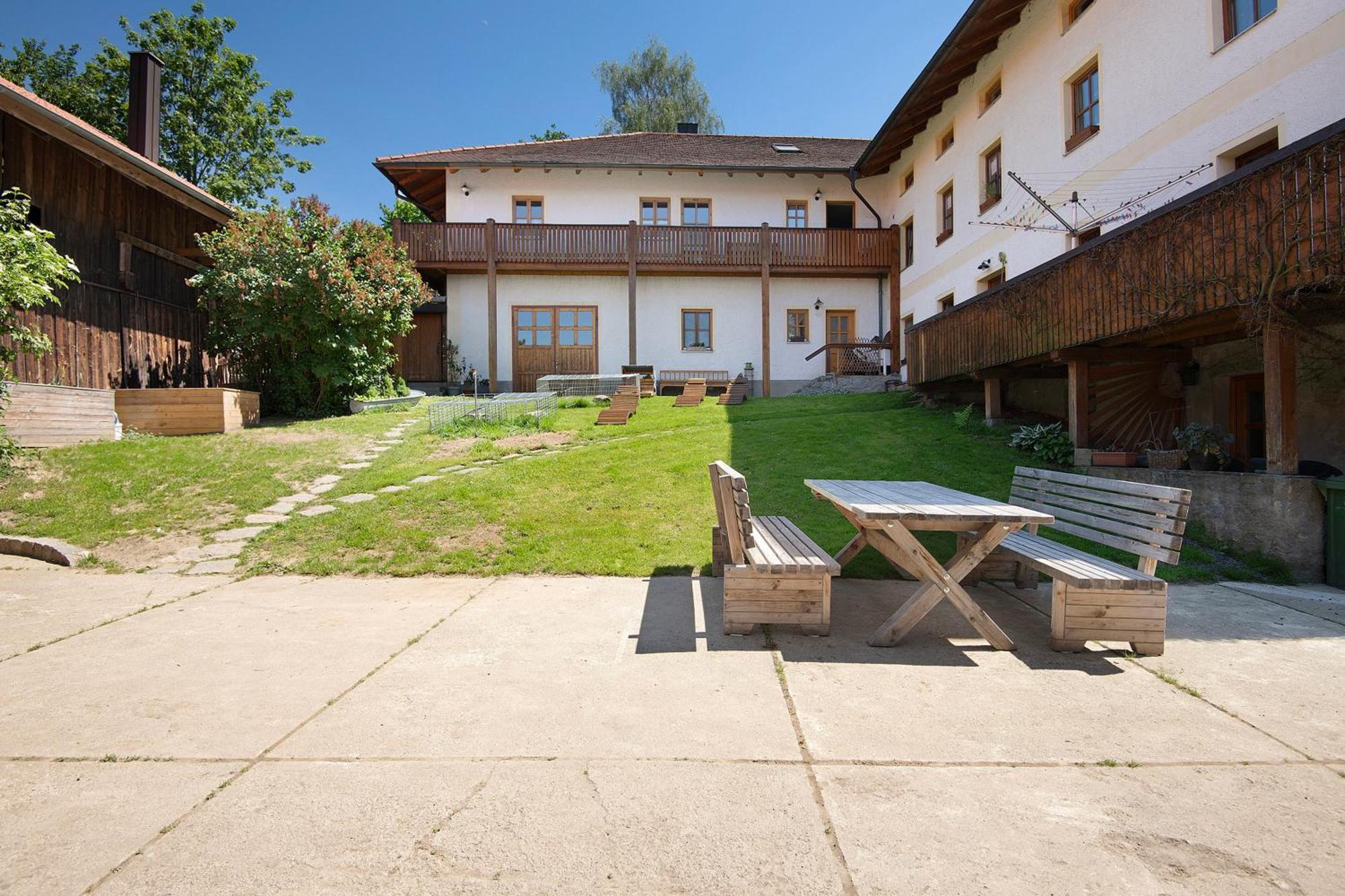 Ferienhof Schuetz Eschlkam Exterior photo